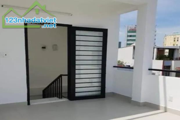 Bán nhà hẻm 4m, Nguyễn Đình Khơi, Tân Bình, 25 m², 4m x 7m, 4 tầng - Giá 5.1 tỷ TL