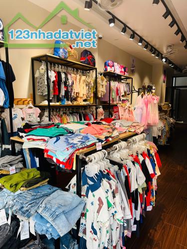 [Mặt Phố] Bán nhà MP Lương Văn Can,60m2,MT 4.8m, Giá 33.5 tỷ, KD Sầm Uất.