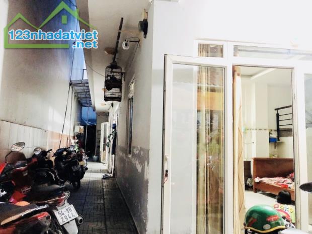 Gấp bán nhà 5 tầng, 162m2, có 3500$/tháng, Mặt tiền Hoàng Văn Thụ, Tân Bình. - 2