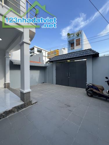 MẶT TIỀN KINH DOANH, HIỆP THÀNH QUẬN 12- 200M2 NGANG 8M 2 TẦNG CHỈ 13 TỶ 200 - 4