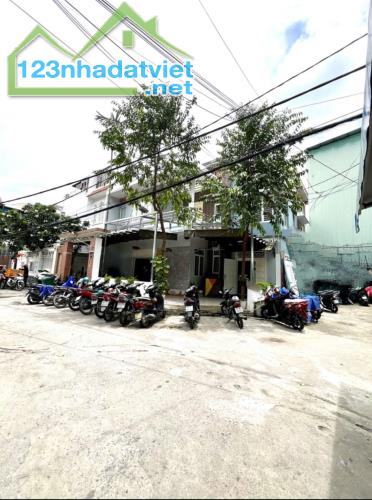 Cho thuê nhà 168/38D Nguyễn Gia Trí(D2), P25, Bình Thạnh. Trệt, lầu(14x14) 400m2 chỉ 55tr