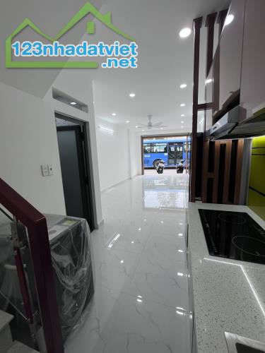 MẶT TIỀN ĐƯỜNG NGUYỄN KIỆM P3 QUẬN GÒ VẤP BÁN NHÀ 3 TẦNG KINH DOANH BUÔN BÁN ĐA LÃNH VỰC - 3