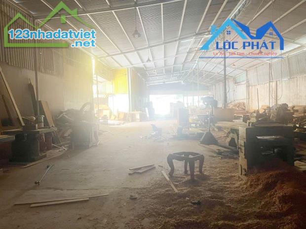 Cho thuê xưởng 2.000m2 giá 60 triệu. Long Bình-Biên Hòa-Đồng Nai - 1