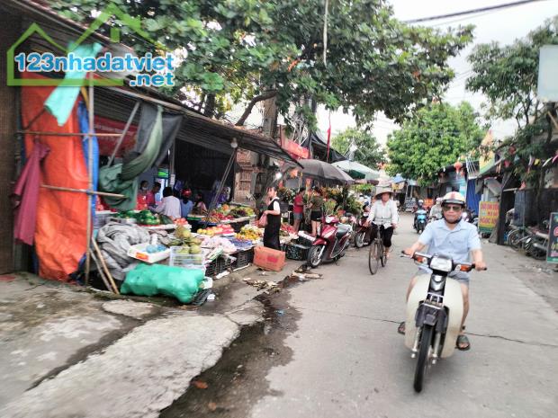 Bán đất Thụy Hương,.gần chợ,giáp quận Hà Đông - 1