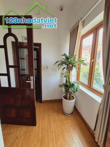 PHÂN LÔ VIP QUAN NHÂN LÔ GÓC ÔTÔ TRÁNH TƯƠNG LAI SÁNG KINH DOANH 85m2 5T MT 4.3m hơn 20 tỷ - 2