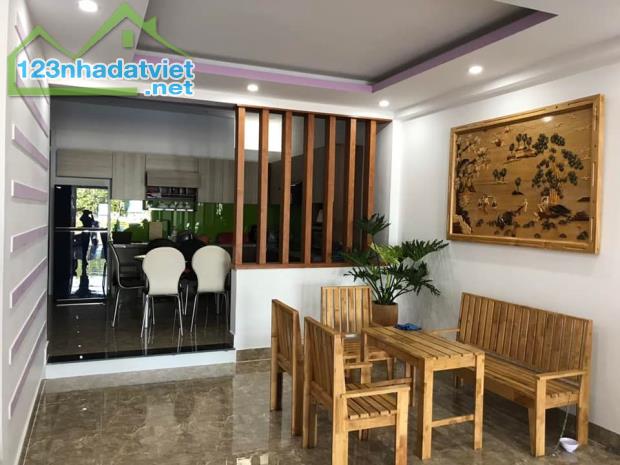 Nhà Phố Mặt Tiền Nguyễn Chí Thanh gần dự án Ecocity phường Tân An - BMT - 3