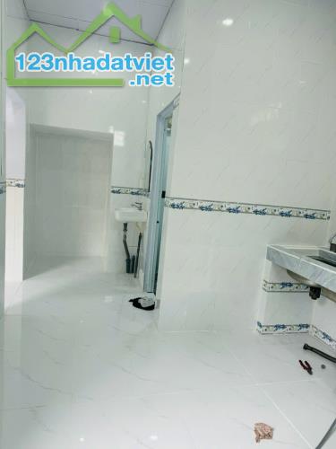 Nhà Đẹp Phường Thống Nhất: 1 Tầng 1 Lầu, Góc 2 Mặt Tiền, Giá Tốt 1.6 Tỷ - 2