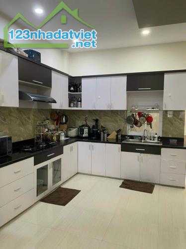 Bán nhà Nguyễn Đình Chính 59m2 hẻm 3,5m – Giá 10,2 Tỷ tl. - 1