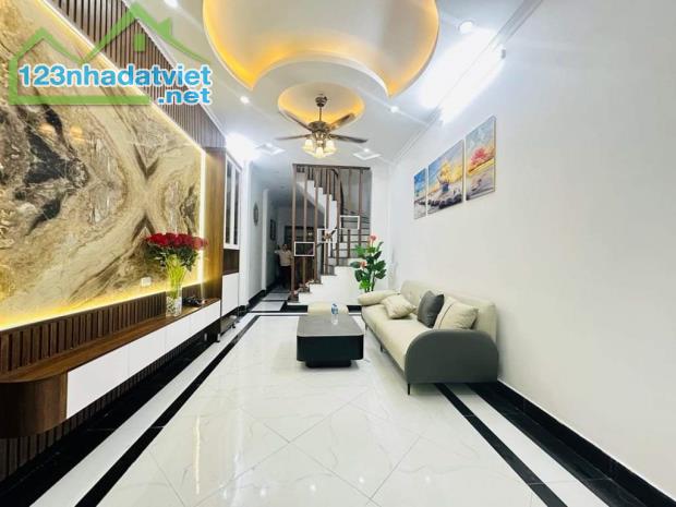 🏩NHÀ MỚI -CHÍNH KINH -THANH XUÂN -5 TẦNG 48M² -NỘI THẤT ĐẸP -Ở NGAY -10M RA ÔTÔ.  🎯Vị tr - 3