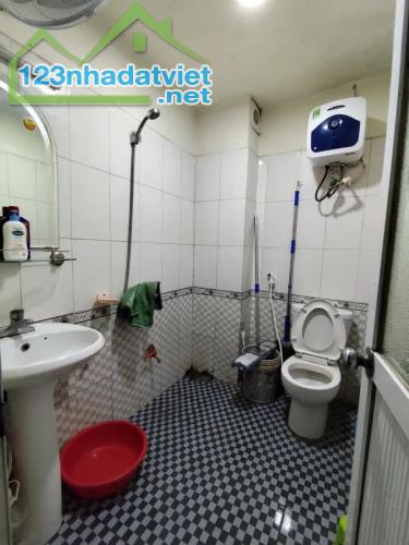 Hàng Hiếm Mặt Phố Nguyễn Văn Cừ 44m2, 4 Tầng, Vỉa hè Rộng, Kinh Doanh Bất Chấp - 15.83 Tỷ - 4