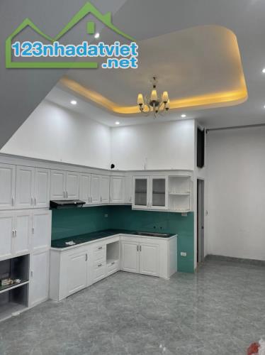 Siêu đẹp nhà phố Nguyễn Văn Lộc, Hà Đông 50m2 5 tầng vỉa hè kinh doanh ô tô tránh 13.9 tỷ