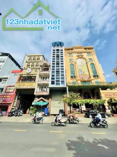 Bán building văn phòng 2MT đường Phổ Quang F2 Tân Bình Hầm 11 tầng thang máy Giá 38 tỷ - 4