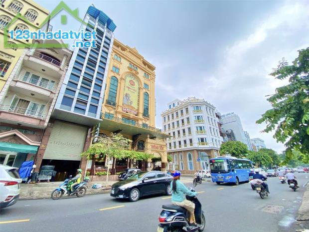 Bán building văn phòng 2MT đường Phổ Quang F2 Tân Bình Hầm 11 tầng thang máy Giá 38 tỷ - 2