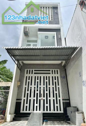 bán nhà 2 lầu 4pn trục b3 kdc 91B thổ cư hoàn công 60m2 lộ ô tô giá 4.2 tỷ - 5