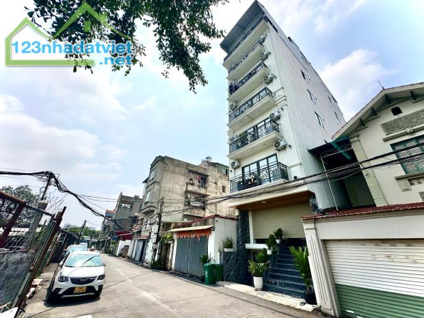 (Siêu phẩm) Tòa Apartment 132m2 x 25P tại Cầu Diễn - Đức Diễn - Đường 3 ô tô tránh. DT 2