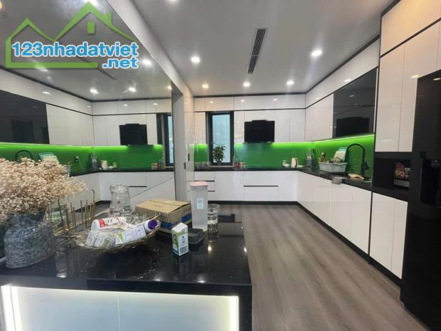 80M2 NGHI TÀM -  MẶT TIỀN 6M - LÔ GÓC - KINH DOANH - THANG MÁY - ĐẦU TƯ - CHỈ 20 TỶ 098345