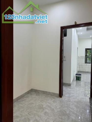 Bán Nhà Dân Xây Phố Việt Hưng, Long Biên 57m2, 4T chỉ 6,27 tỷ (cam kết chuẩn) - 1