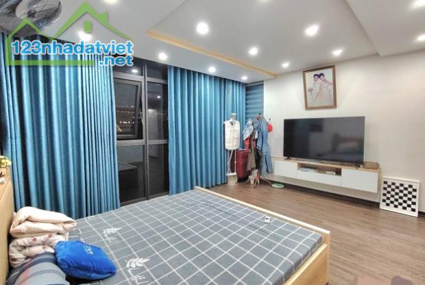 BÁN NHÀ PHỐ KHƯƠNG THƯỢNG - VỊ TRÍ VIP Ô TÔ TRÁNH - 10 TẦNG KINH DOANH - DT 100M2 - 3X TỶ - 2