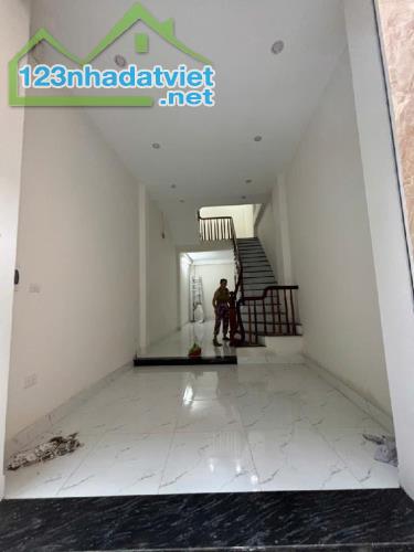 Bán nhà Ngô quyền hà đông 33m2 xây 5 tầng giá 6,6 tỷ - 2