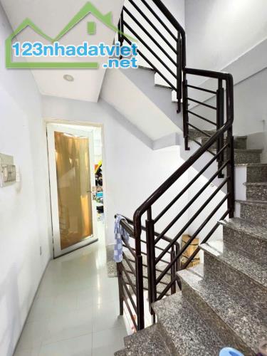 NHÀ BÁN BÌNH TÂN - GIÁP TÂN PHÚ - MTNB ĐƯỜNG 2A - 45M2 - 3 TẦNG - ĐƯỜNG XE TẢI - GIÁ 4,68 - 3