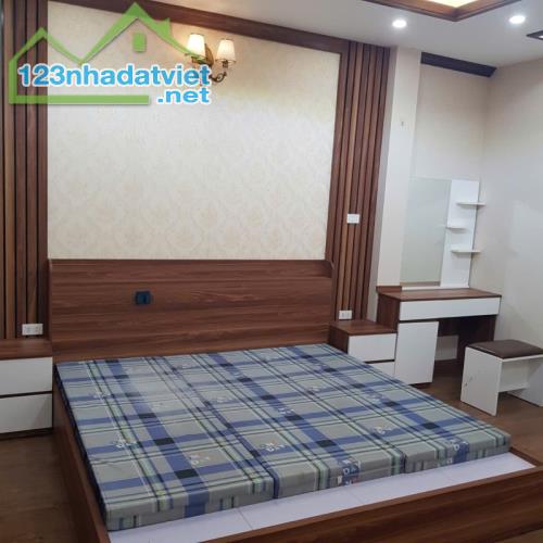 Nhà 5 tầng, nội thất đẹp, ngõ nông phố Đặng Tiến Đông, Đống Đa. 0911554873. - 1