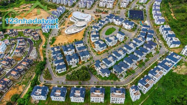 BÁN CẮT LỖ SÂU DÃY C BIỆT THỰ XANH VILLAS HOÀ LẠC 0987663865