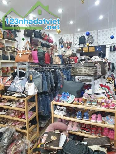Gấp bán nhà Gò Vấp, giá 24 tỷ, nền đất 250m2 ngang 7m, cạnh Emart Phan Huy Ích. - 3