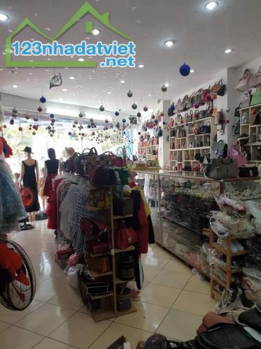 Gấp bán nhà Gò Vấp, giá 24 tỷ, nền đất 250m2 ngang 7m, cạnh Emart Phan Huy Ích. - 4
