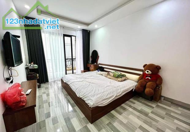 Bán nhà phố Khương Thượng,28m x 3,5 tầng, ô tô, kinh doanh, lô góc, nhỉnh 5 tỷ - 1