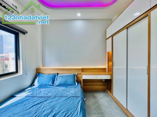 NHÀ NGAY CHỢ BÀ CHIỂU GIÁP QUẬN 1, HẺM XE HƠI 38M2, 4 TẦNG, 4PN, FULL NỘI THẤT, NHỈNH 6 TỶ - 2