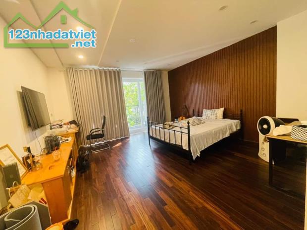 BÁN NHÀ PHÂN LÔ TRUNG KÍNH TO, CẦU GIẤY, DT 70M, MT 6M, Ô TÔ DỪNG ĐỖ, VIEW CÔNG VIÊN - 3
