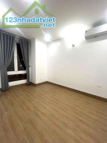 BIỆT THỰ PALM GARDEN 160M2, 3 TẦNG, THIẾT KẾ ĐẸP, GẦN KĐT VIỆT HƯNG VÀ VINHOMES RIVERSIDE - 3