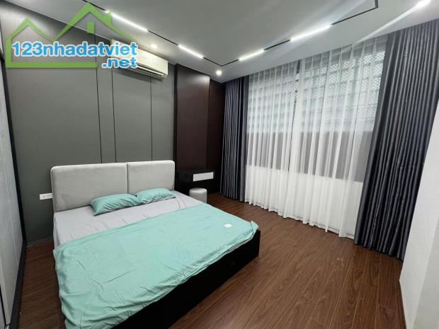 BÁN NHÀ MẶT NGÕ NGUYỄN TRÃI, 35M2, 4T, OTO, KINH DOANH SẦM UẤT, NHÀ ĐẸP Ở NGAY, CHỈ HƠN 6 - 2