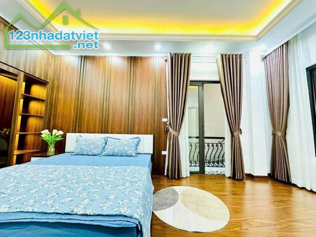 BÁN NHÀ CẦU GIẤY - BIỆT THỰ MINI - DT: 52/58M, 4 TẦNG, GIÁ 9,5 TỶ. - 5