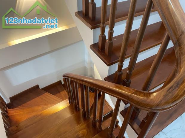 Nhà mặt ngõ Kim Ngưu 37m x 5 tầng MT5m-Ô TÔ VÀO NHÀ  - NGÕ Ô TÔ QUAY ĐẦU - 25M RA PHỐ - 4