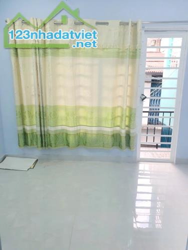 Nhà mới 2 tầng hẻm thông 1491 Phạm Thế Hiển P6Q8. Gá 2,75 tỷ TL - 3