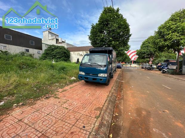 🍏Bán đất 5x20m (3tỷ150tr) cách đường Phan Bội Châu và Siêu thị Go chỉ 50m Buôn Ma Thuột - 1