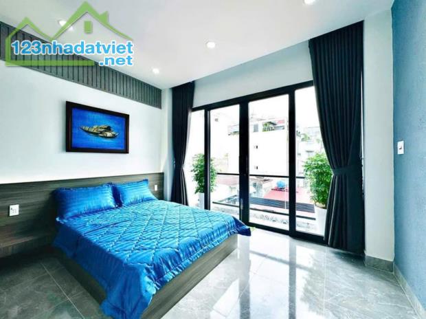 bán gấp căn nhà đường số 79, P.Tân Quy, Quận 7. Giá chỉ 2tỷ890 (TL). Sổ hồng riên - 1