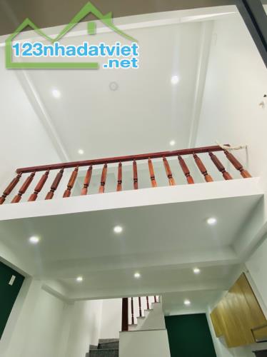 Bà Hạt 43m2 5 tầng nở hậu 4.3 X  10, 9.3 tỷ Phường 8 Quận 10 - 1