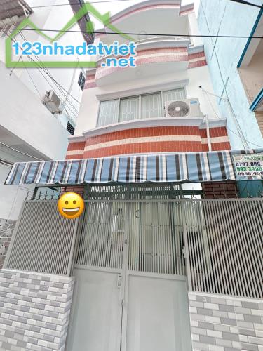 Bán nhà  HXH Tân Hòa Đông, 40m2, 4x10, 3 tầng, 3PN, ở ngay, 4,88 tỷ TL 0906993584