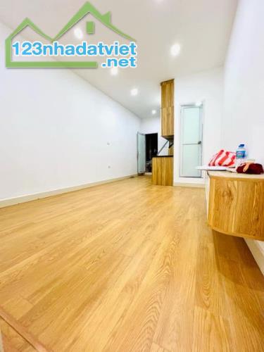 Bán Căn Tập Thể Dệt - Hai Bà Trưng, 25m2, giá nhỉnh 2 tỉ , đẹp ngang chung cư cao cấp - 3