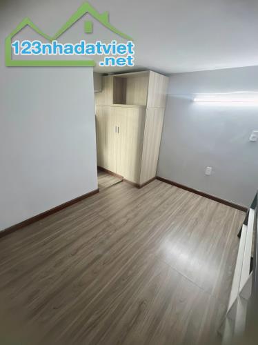 Cho thuê phòng Duplex khu vực quận 7 - 2