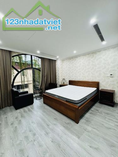 Bán nhà Mặt phố Vip Đống Đa Lô góc, Thang máy vừa ở vừa kinh doanh - 3