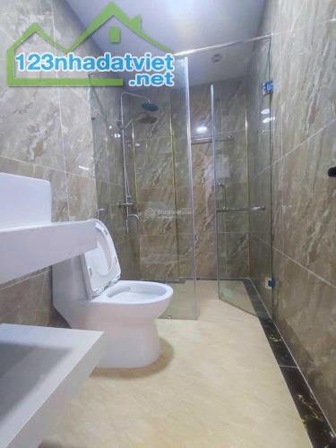 Bán Nhà Tập Lập Đan Phượng, 32m2*5Tầng, Ngõ rộng thoáng chỉ 30m ra đường 422 ôtô tránh.