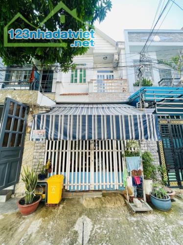 BÁN GẤP NHÀ LK 5-6 BÌNH TÂN- HẺM XE TẢI 8M THÔNG 56M2 -2 TẦNG BTCT CHỈ NHỈNH 3 TỶ.