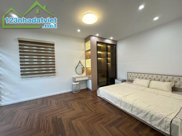 Long Biên - Lô góc 3 thoáng, full nội thất: Diện tích 60m², 4 tầng, giá 10.8 tỷ. - 3