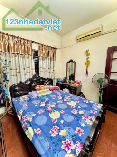 Siêu phẩm - NƠ 4 KĐT Pháp Vân (Trần Thủ Độ) , Hoàng Mai: 83m2 - 3.3 tỷ - 4