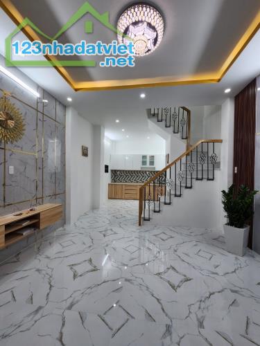 Bán nhà An Dương Vương P.13 Q6, DT 4.3*8m, 4 tầng 4PN, sổ A4, 5.1Tỷ TL - 1