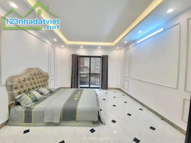 Bán nhà Xuân Phương đi Mỹ Đình 3km, 35M2 5 Tầng 4P Ngủ, ngõ rộng giá 4.5 tỷ - 4
