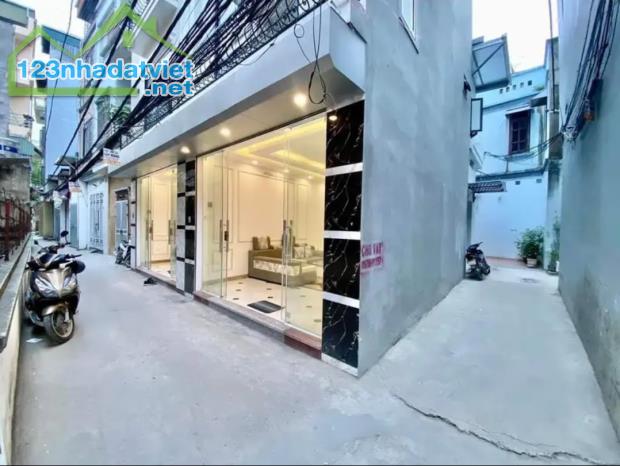 Bán nhà Xuân Phương đi Mỹ Đình 3km, 35M2 5 Tầng 4P Ngủ, ngõ rộng giá 4.5 tỷ - 5